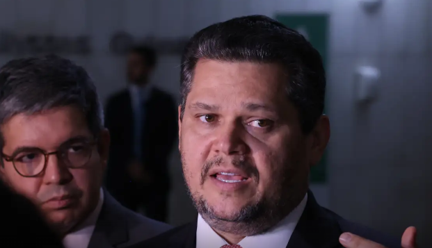 Senado deve votar PEC da aposentadoria de agentes até 15 de julho