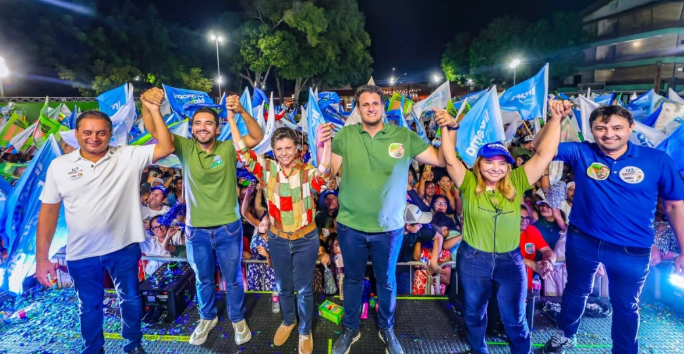 Iracema Vale lança oficialmente candidatura para deputada federal