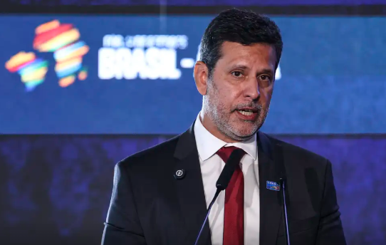 MEC irá pedir investigação de ameaças a universidades em redes sociais